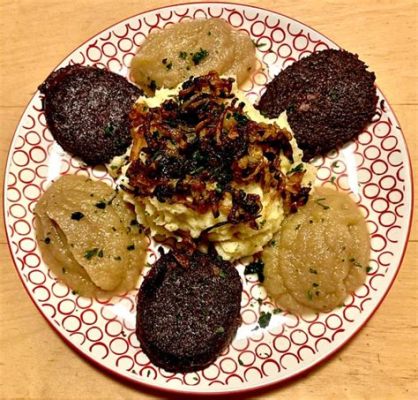  Himmel und Erde ! Un mélange divin de pommes de terre, de compote de pommes et d'oignons caramélisés.