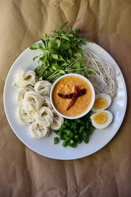  Khanom Jeen Sai Mai : Une symphonie de saveurs sucrées et salées dans une danse culinaire envoûtante!